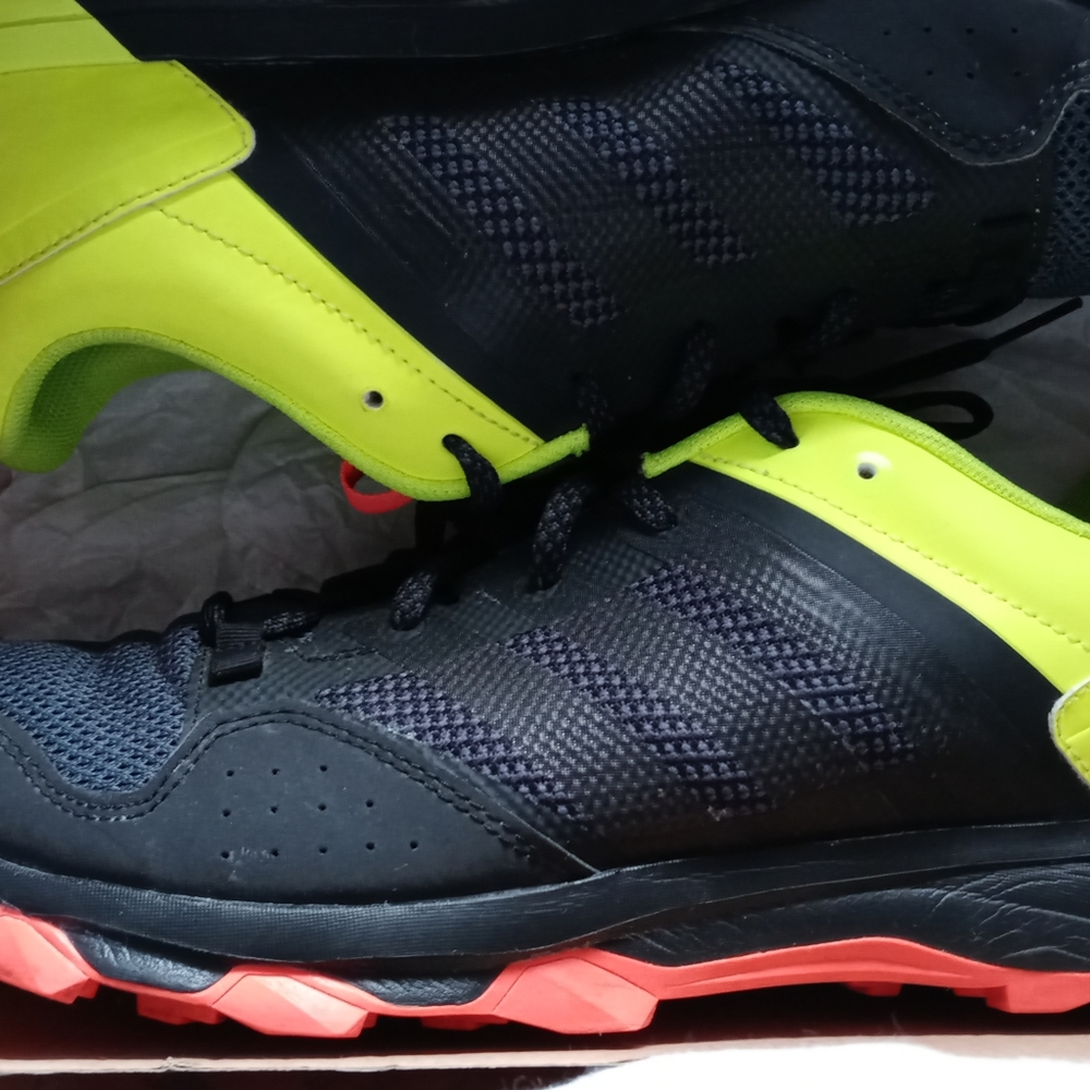 adidas - Picture 5 of 5